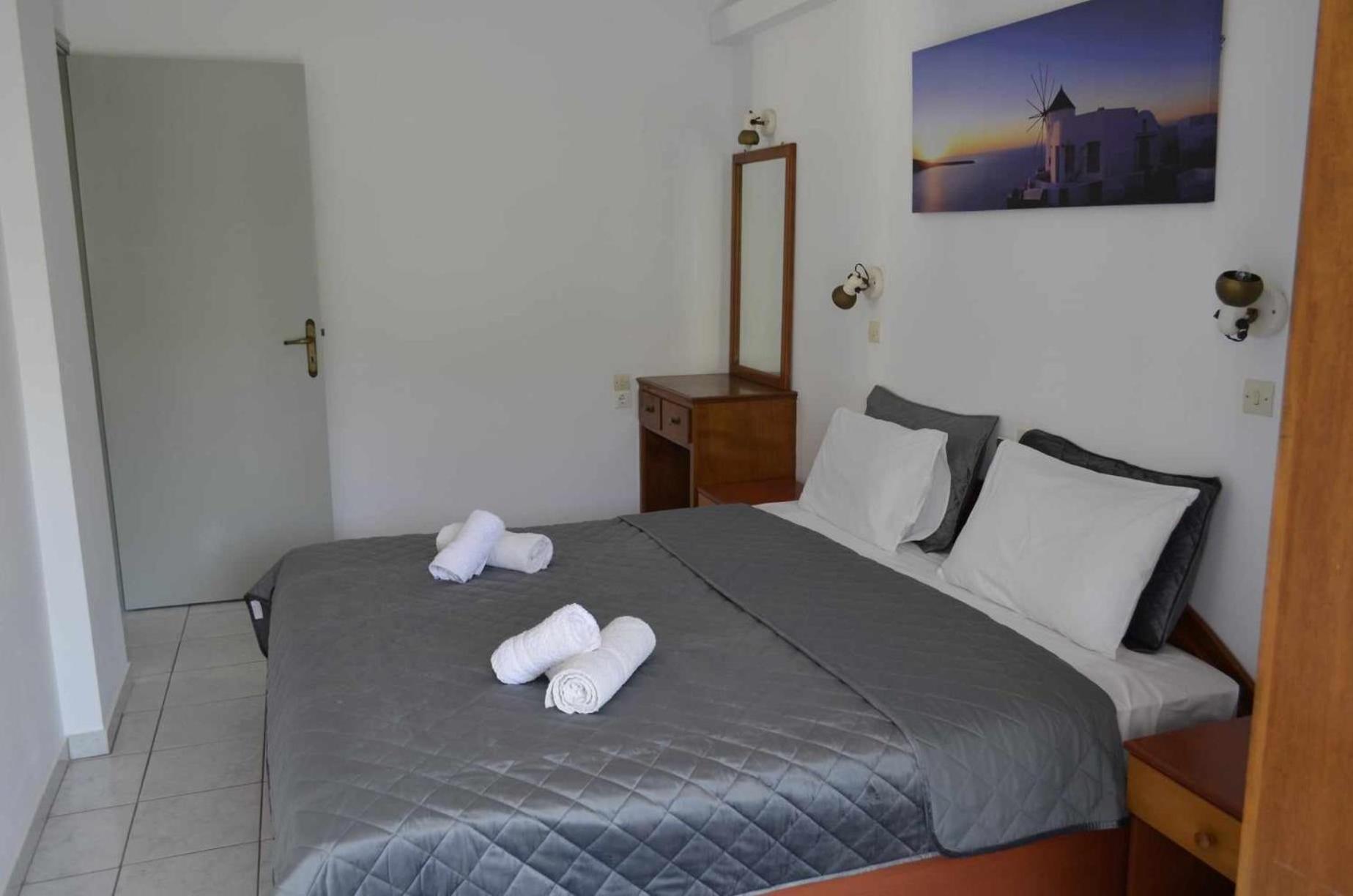 Valentino'S Apartment 2 Panormos  ภายนอก รูปภาพ